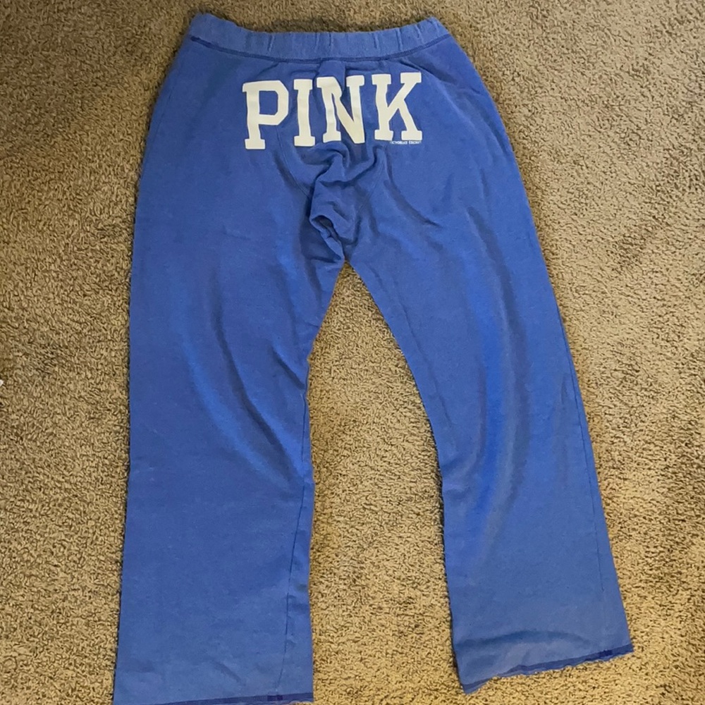 “Boyfriend fit” PINK/Victoria’s Secret sweatpants